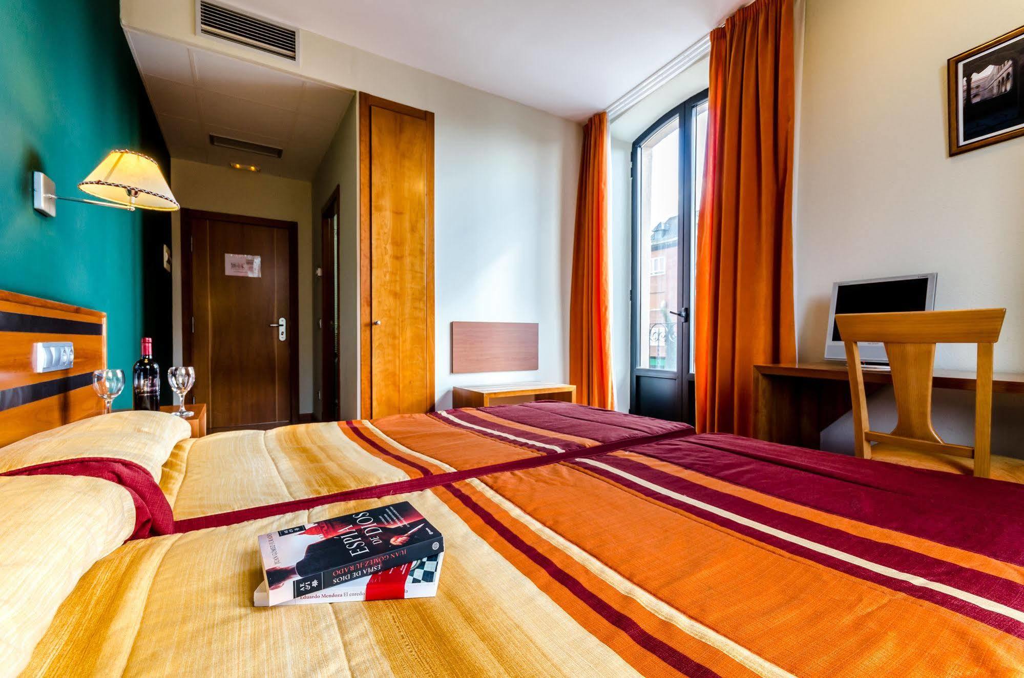 Ele Mirador De Santa Ana Hotel Ávila Exterior photo